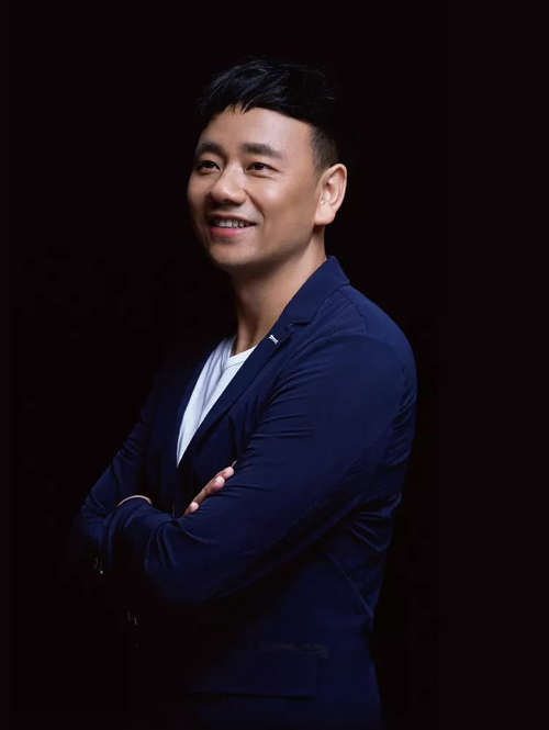 东呈国际酒店集团董事长兼CEO程新华